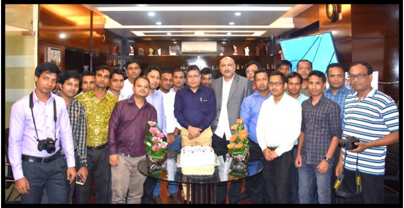 MEDIA OF POULTRY INDUTRY & THEIR IMMENCE CONTRUBTION 